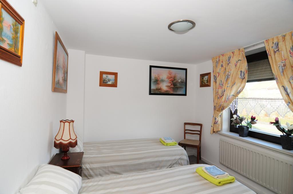 B&B Pincky Брюнсюм Номер фото